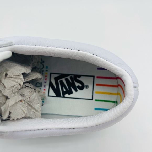 Old Skool Vans 🌈 - Picture 8 of 11